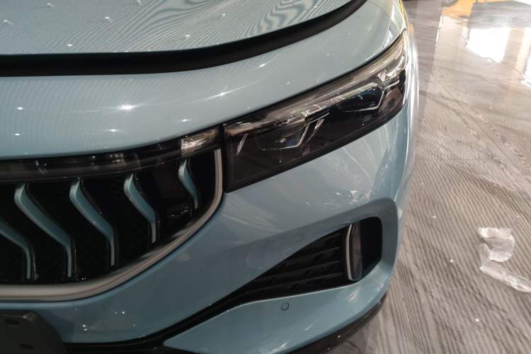 Used VOYAH FREE 2021 Four-Wheel Drive Extended-Range First Edition Commemorative Edition Exclusive Luxury Package