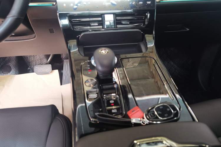 Used GAC Trumpchi M8 2023 Zongshi Series 400T Ultimate Edition Gear Lever