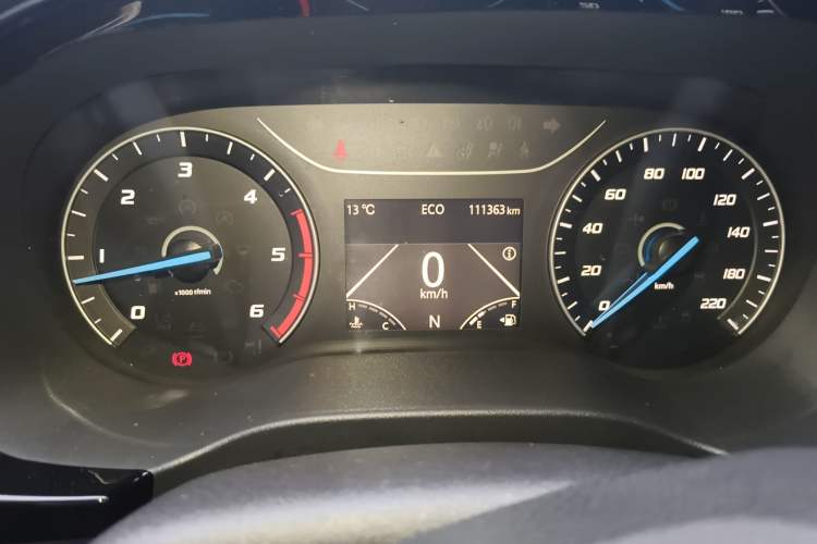 Used Ford Transit Custom 2021 2.2T Automatic Standard Passenger Van Pro Short Wheelbase 7-Seater Mid-Roof Euro VI compliant