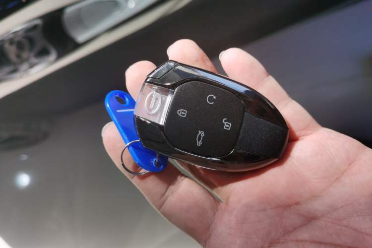 Used GAC Trumpchi EMPOW 2023 270T DCT J15 Version Vehicle Key