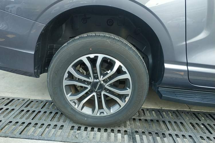 Used Haval H5 2023 2.0T Automatic All-Wheel Drive LinkedIn Gasoline
