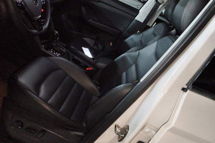 Used Volkswagen Tharu 2021 280TSI Two-Wheel-Drive Luxury Plus Edition
