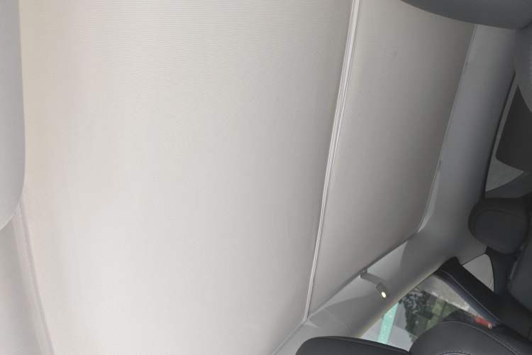 Used Tesla Model Y 2023 Rear-Wheel-Drive Version