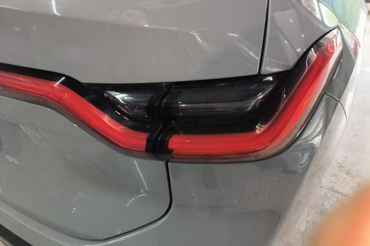 Used Nio EC6 2020 605 km Sport Edition Right Rear Taillight