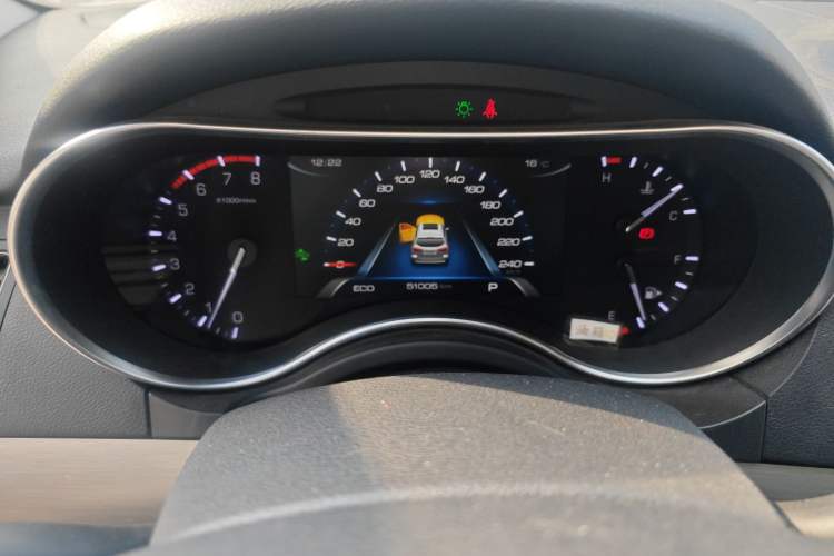 Used Haval H8 2017 2.0T Gasoline 4x4 Smart Enjoyment Version
