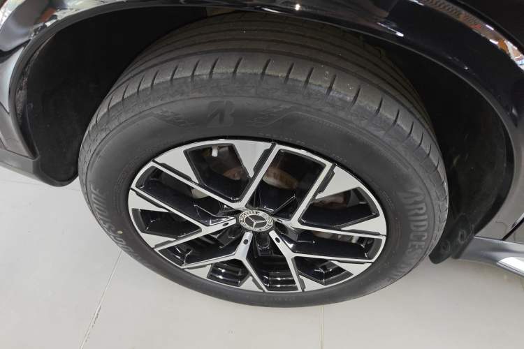 Used Mercedes-Benz GLC 2023 GLC 260 L 4MATIC Luxury 7-Seater