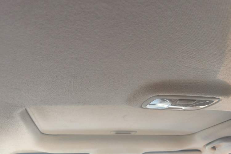 Used Hyundai ix35 2013 2.0L Automatic Two-Wheel Drive Smart GLS China IV Standard
