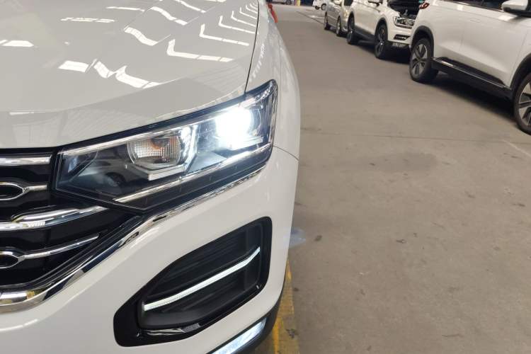 Used Volkswagen Tayron 2019 330TSI Two-Wheel Drive Luxury Model China VI Standard Left Front Headlight