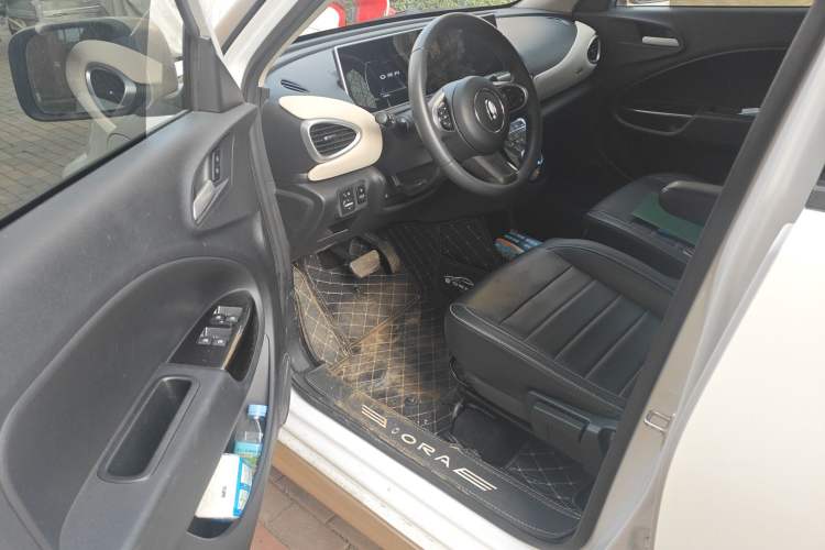 Used ORA White Cat 2022 Xiaoyue Mao Edition 401 km Flagship Model Lithium Ternary