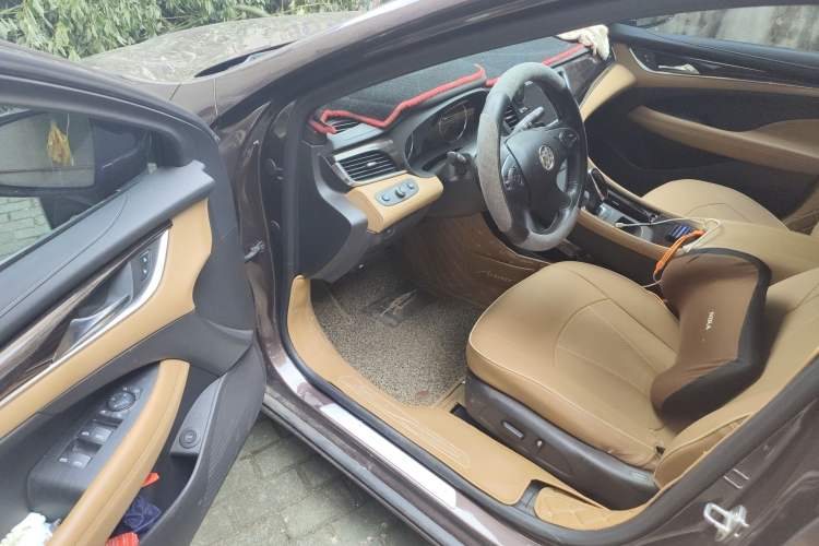 Used Buick LaCrosse 2018 28T Elite Edition
