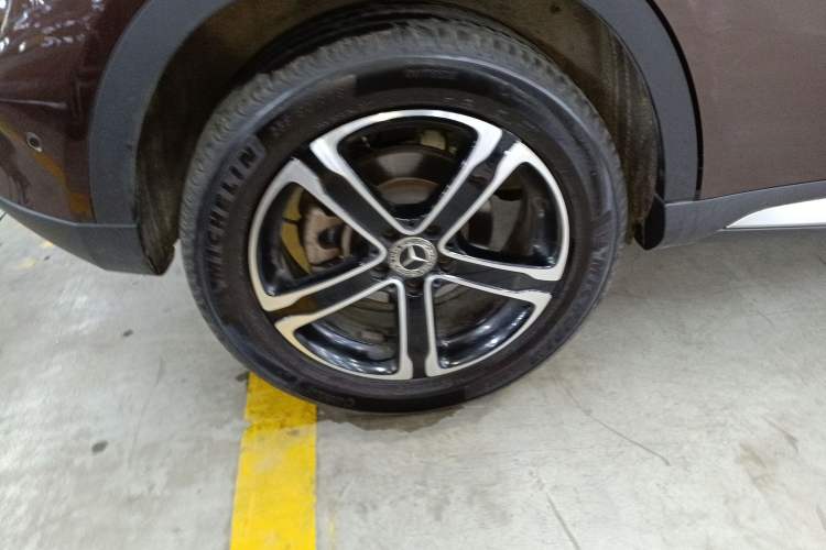 Used Mercedes-Benz GLA 2018 GLA 200 Fashion Model Right Rear Wheel Hub