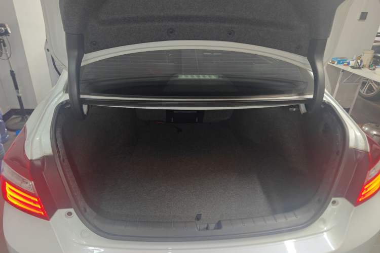 Used Honda Accord 2016 2.4L Comfort Edition
