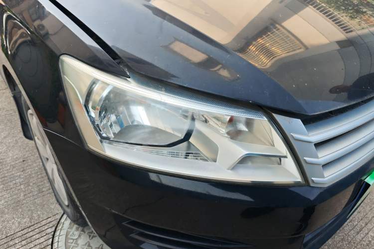 Used Volkswagen Santana 2013 1.6L Manual Fashion Edition
