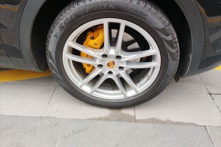 Used Porsche Cayenne 2019 Cayenne Coupé 3.0T