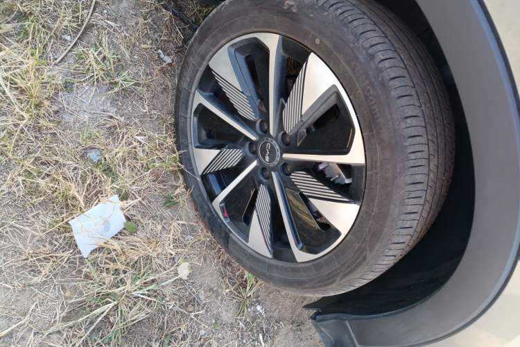 Used BYD Song PLUS New Energy 2025 EV with 605 km Range – Flagship Version
