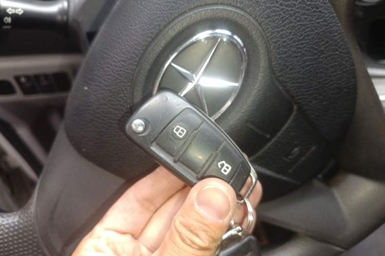 Used JAC Refine M3 2015 Maker Edition 1.6L Luxury Version
