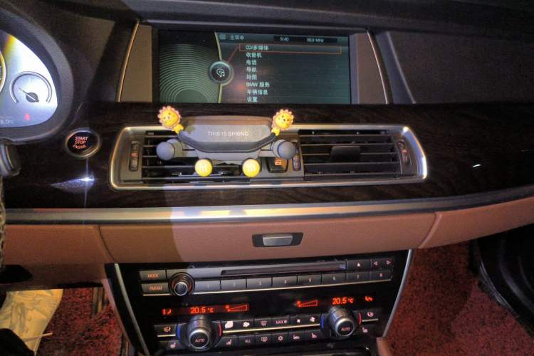 Used BMW 5 Series GT 2010 535i Luxury Edition Audio And AC Panel