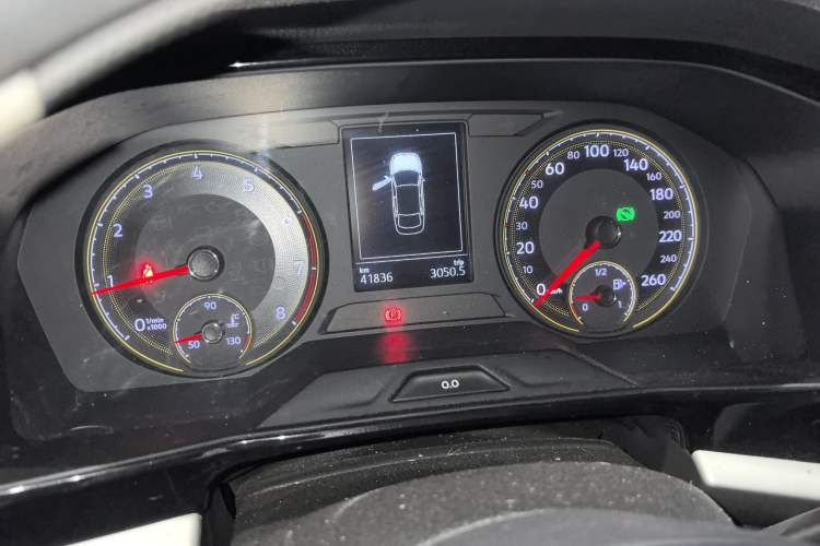 Used Volkswagen Lavida 2019 Hatchback 200TSI DSG Comfort Edition China VI Instrument Cluster