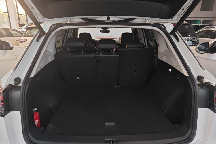 Used Volkswagen Tayron 2023 300TSI Two-Wheel-Drive Luxury Plus Advanced Edition
