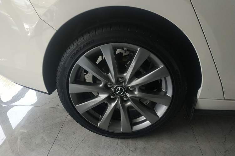 Used Mazda 3 Axela 2022 2.0L Automatic ZhiXuan Edition Exterior 5