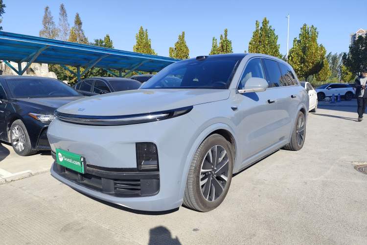 Used Li Auto L8 2025 Pro Smart Refresh Edition