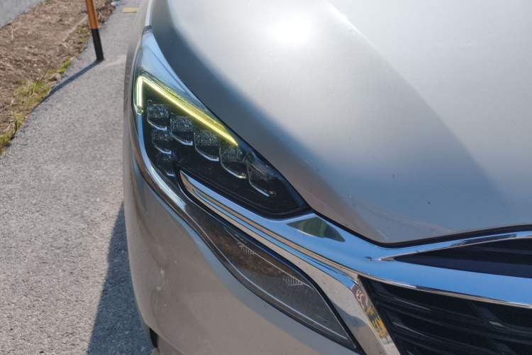 Used Buick GL8 2020 ES Land Cruiser 653T Luxury Model