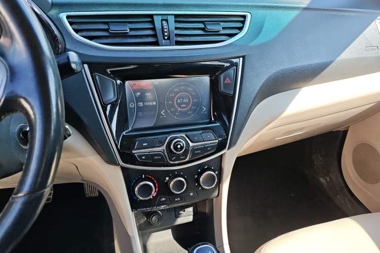 Used Chery Arrizo 3 2015 1.5L Manual - Cool Edition
