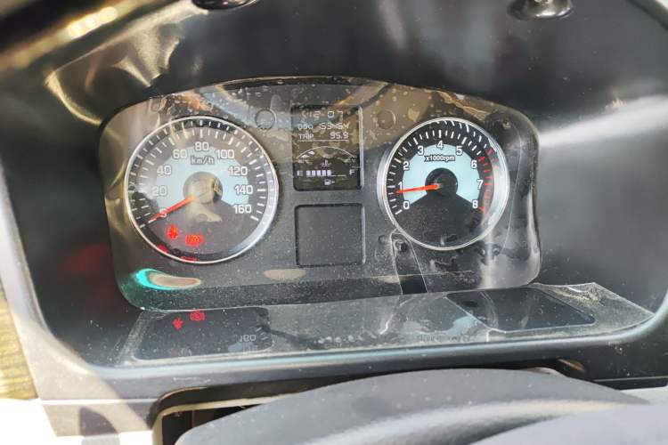 Used Jinbei New Hiace X30L 2021 1.5L Wealth Central Air Conditioning Edition Van China VI Standard SWC15M Instrument Cluster