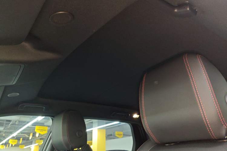 Used Land Rover Discovery Sport New Energy 2022 Facelifted P300e Plug-in Hybrid Electric Version