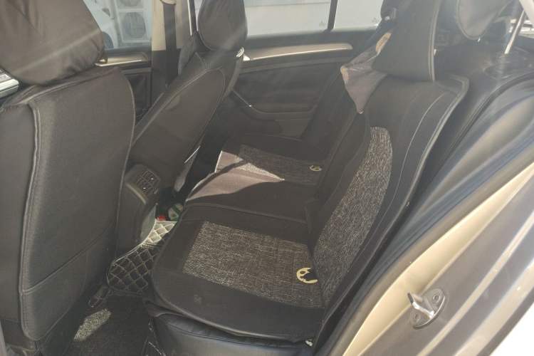 Used Volkswagen Golf 2016 230TSI Automatic Comfort Version