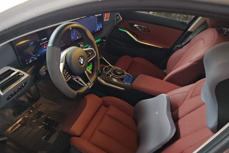 Used BMW 3 Series 2025 325Li M Sport Package Left Front Seat