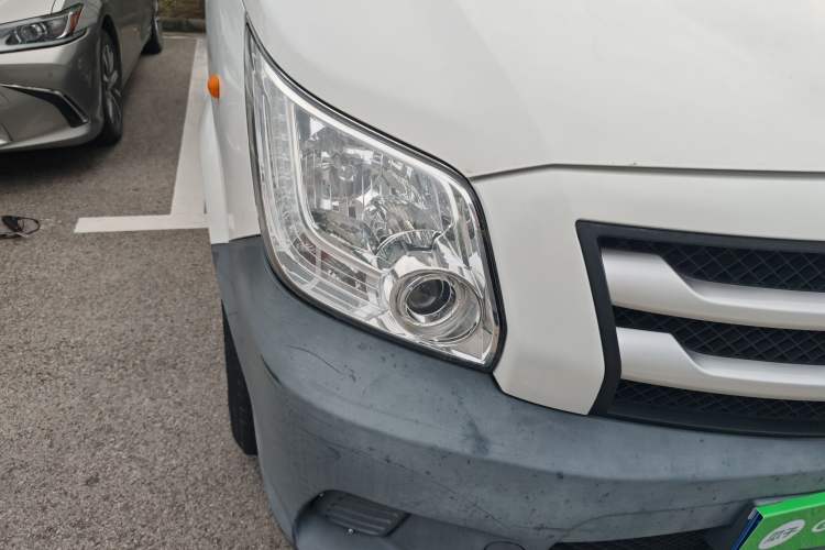 Used Foton Toano 2020 2.5T Manual Tongtu Short Wheelbase Mid-Roof 5/6-Seater 4J25TC3