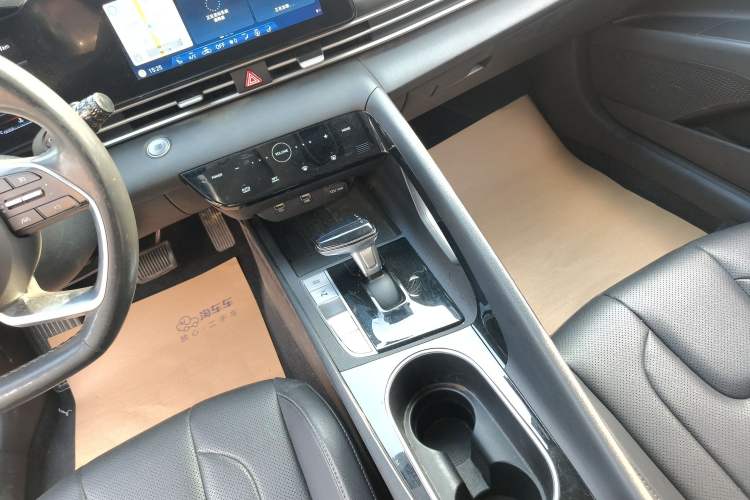 Used Hyundai Elantra 2021 1.5L CVT LUX Prestige Edition