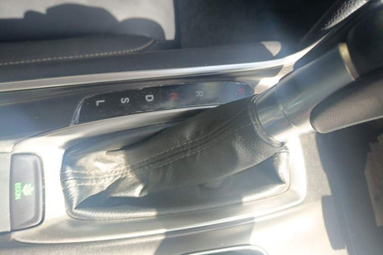 Used Honda Accord 2022 260TURBO Phantom Night · Prestige Edition Gear Lever