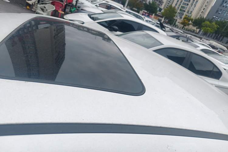 Used Kia K5 2016 2.0L Automatic GLS Roof