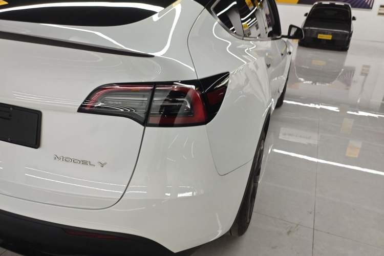 Used Tesla Model Y 2024 Rear-Wheel-Drive Version