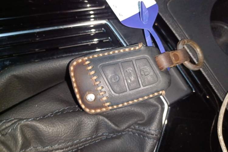 Used Volkswagen Tayron 2020 330TSI Two-Wheel Drive Luxury Smart Connectivity Version