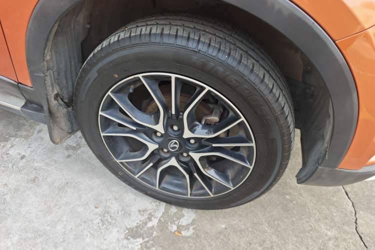 Used Soueast DX3 2018 1.5L Manual Luxury Model
