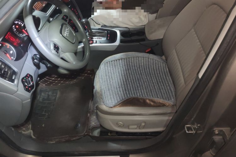 Used Audi A4L 2012 2.0 TFSI automatic standard version Left Front Seat