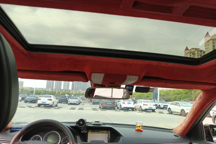 Used Mercedes-Benz E-Class 2011 E 300 L Elegant Model Headliner