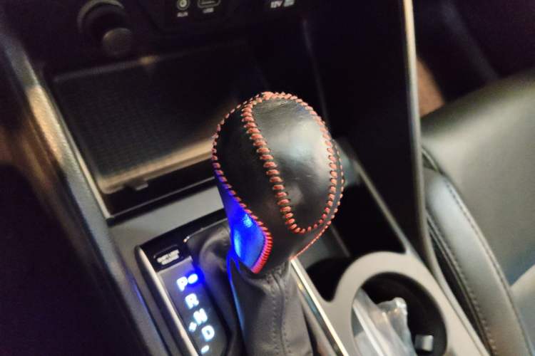 Used Hyundai Tucson 2015 1.6T Dual-Clutch Two-Wheel-Drive Smart Model Gear Lever