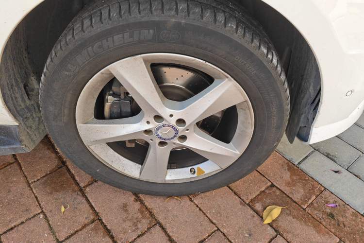 Used Mercedes-Benz M-Class 2014 ML 400 4MATIC Dynamic Model
