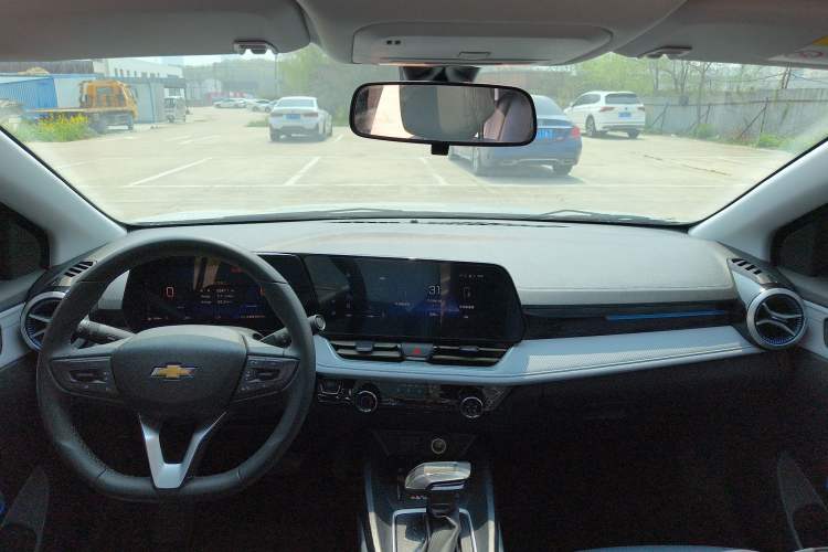 Used Chevrolet Monza 2024 1.5L Dual-Clutch Enjoyment Edition Center Console