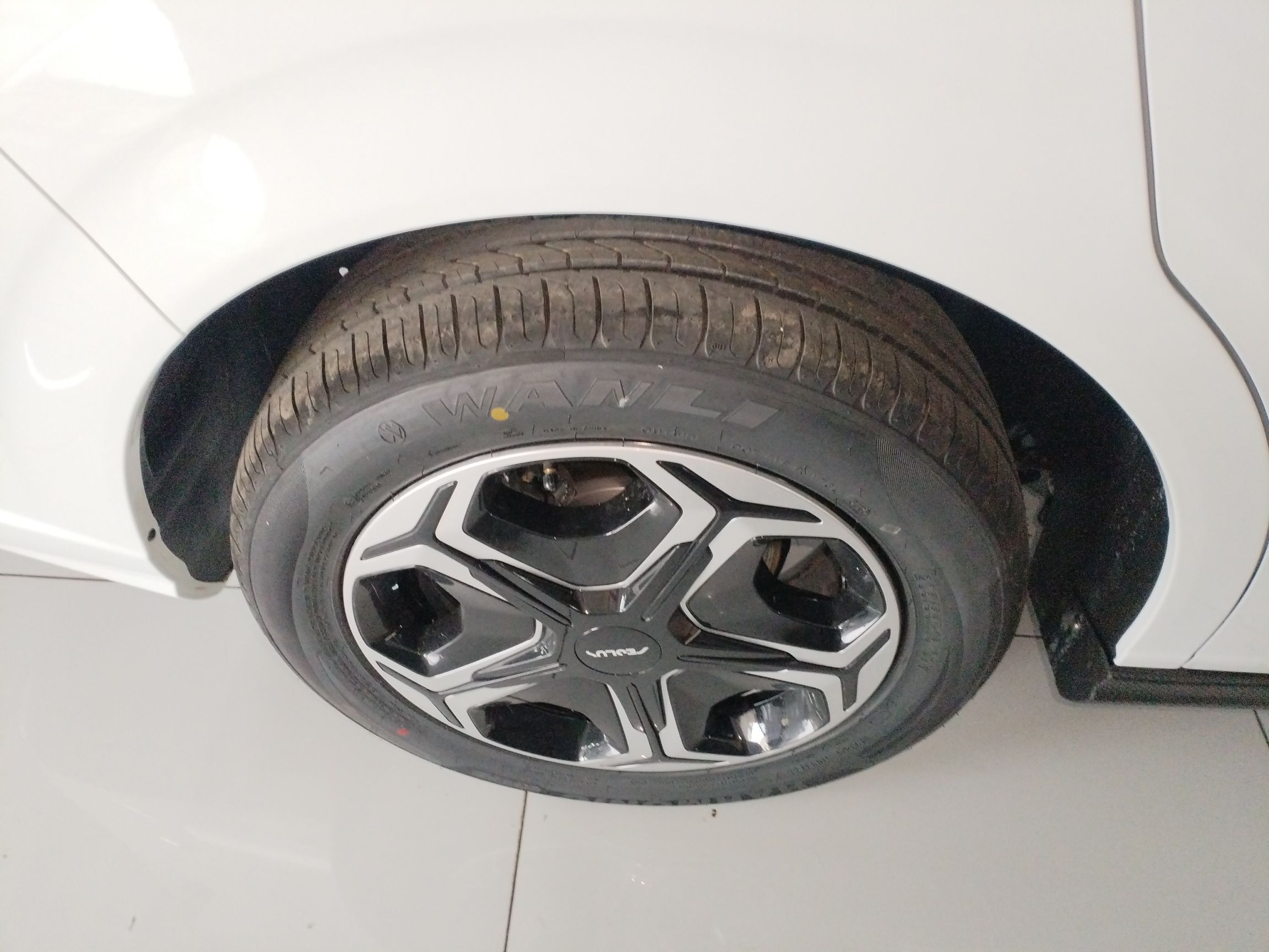 Dongfeng Aeolus Yixuan 2026 1.5L Automatic Luxury Edition — снимка 11