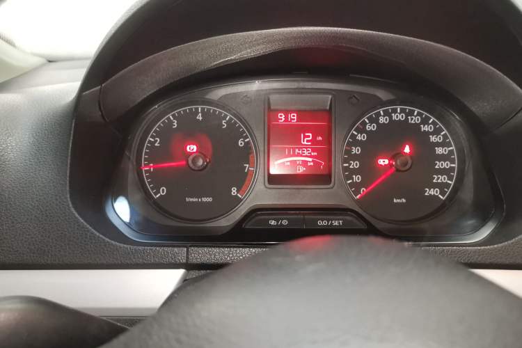 Used Volkswagen Jetta 2015 1.6L Manual Comfort Model Instrument Cluster