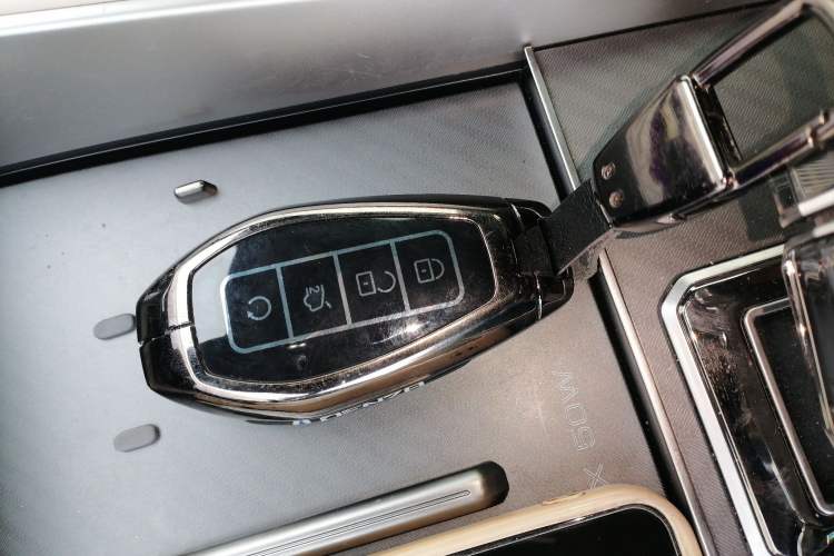 Used Denza Z9GT 2024 1100 Four-Wheel Drive Ultra Version Vehicle Key