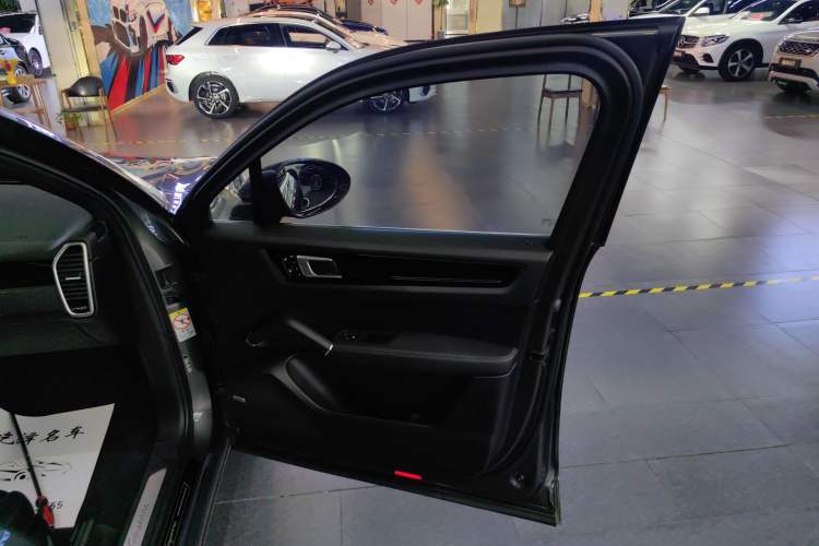 Used Porsche Cayenne E-Hybrid 2021 Cayenne E-Hybrid 2.0T