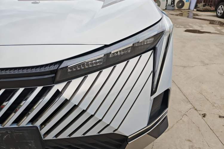 Used GAC Trumpchi EMKOO 2022 2.0 ATK Gemini Edition Left Front Headlight