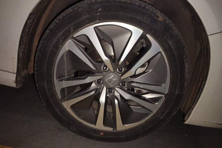 Used Honda Inspire 2019 Rui Hybrid 2.0L Jingya Edition China V Emission Standard
