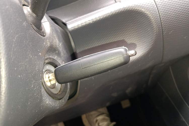 Used Wuling Hongguang New Energy 2025 Extended-Range Hybrid 50 km Standard Version Interior 1